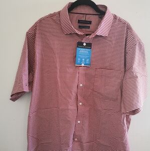 Tommy Hilfiger Men's 2XL cooling wrinkle resistant short sleeve dress shirt